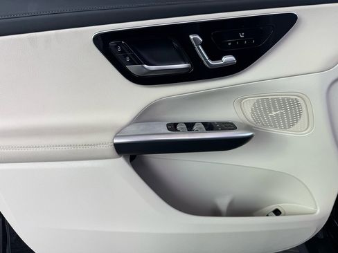 Certified 2024 Mercedes-Benz GLC 300 GLC 300 image 15