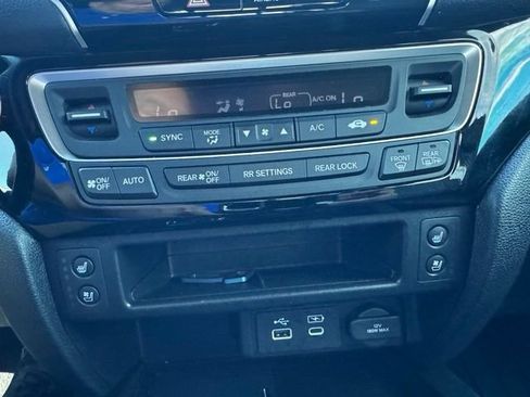 Used 2024 Honda Ridgeline Black Edition image 26