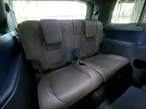 New 2025 Volkswagen ID. Buzz Pro S image 26