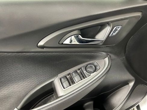 Used 2024 Chevrolet Malibu LT w/ Sport Edition image 13