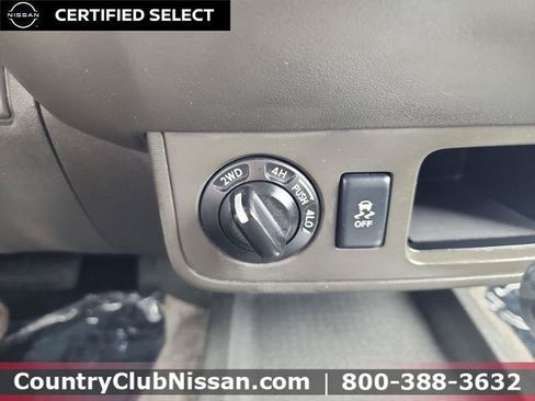 Certified 2016 Nissan Frontier SV AWD/4WD image 13