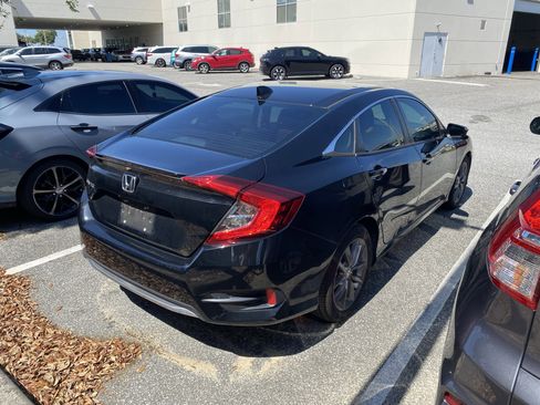 Used 2021 Honda Civic EX image 8