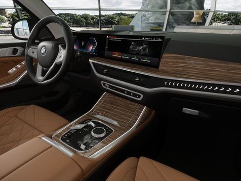 Used 2026 BMW X7 xDrive40i image 41