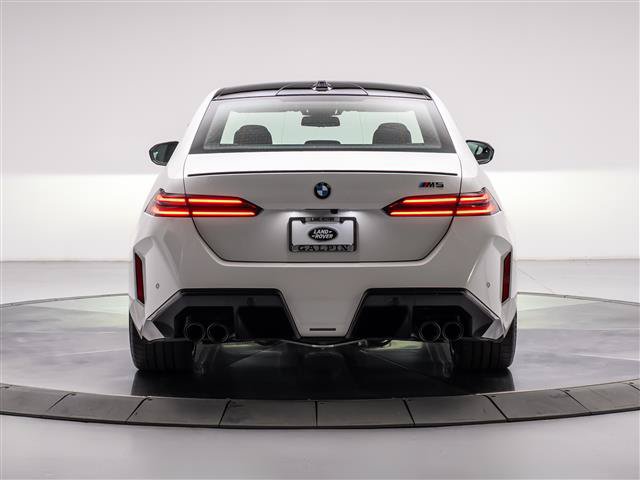 Used 2027 BMW M5 AWD/4WD image 4