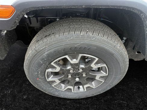 New 2026 Jeep Gladiator Sport AWD/4WD image 21