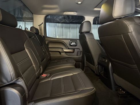 Used 2018 GMC Sierra 3500 Denali w/ Duramax Plus Package AWD/4WD image 18