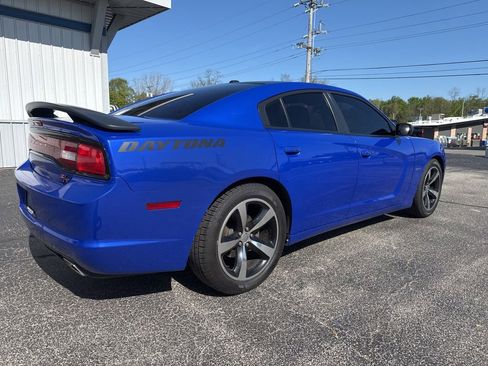 Used 2013 Dodge Charger R/T w/ Daytona Edition Group RWD image 7
