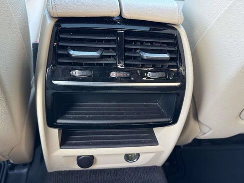 Used 2019 BMW 540i xDrive w/ Convenience Package AWD/4WD image 19