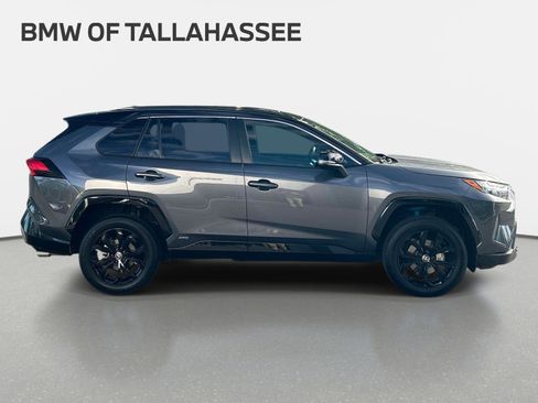 Used 2025 Toyota RAV4 XSE AWD/4WD image 5