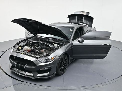 Used 2017 Ford Mustang Shelby GT350 w/ Electronics Package image 52