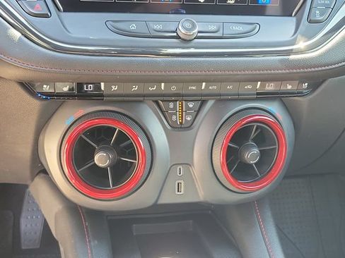 Used 2024 Chevrolet Blazer RS w/ Driver Confidence II Package FWD image 27