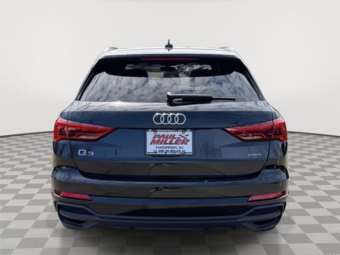 Used 2023 Audi Q3 2.0T Premium Plus w/ Premium Plus Package image 5