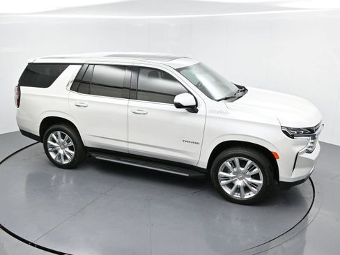 Used 2024 Chevrolet Tahoe High Country AWD/4WD image 40