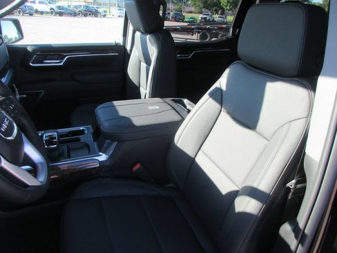 New 2026 GMC Sierra 1500 Elevation w/ Elevation Premium Package AWD/4WD image 14