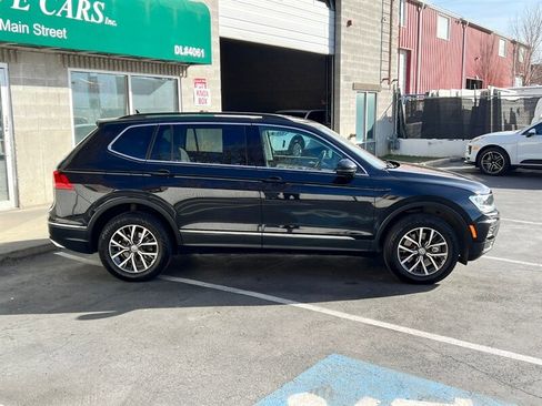 Used 2018 Volkswagen Tiguan SEL image 8