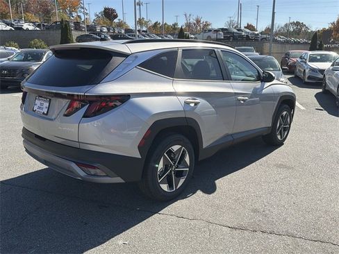 New 2026 Hyundai Tucson SEL image 7