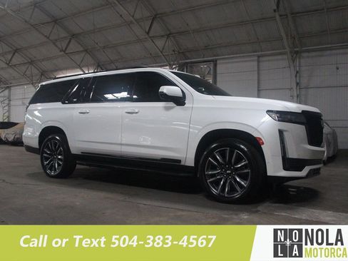 Used 2021 Cadillac Escalade ESV Sport w/ Heavy-Duty Trailer Package image 9