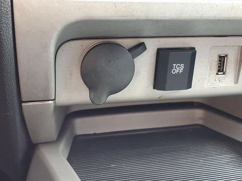 Used 2012 Ford Escape XLT FWD image 17