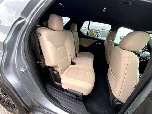 Used 2023 Chevrolet Traverse LS w/ Midnight/Sport Edition FWD image 27