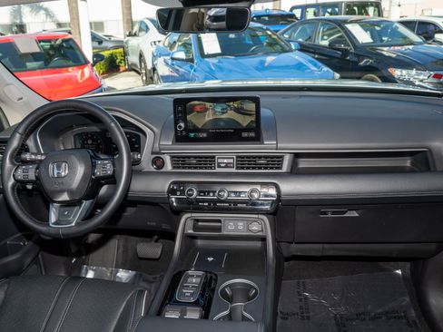 Certified 2023 Honda Pilot Elite image 24