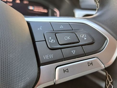 Used 2022 Volkswagen Atlas SE image 13