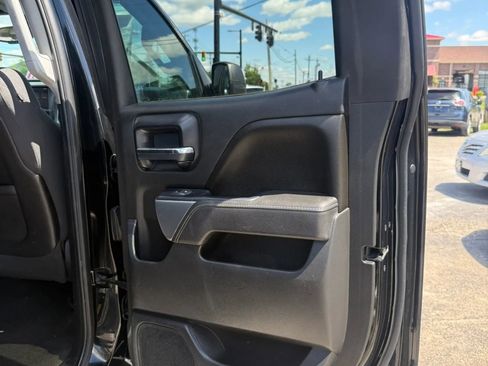 Used 2015 Chevrolet Silverado 2500 LT w/ LT Convenience Package AWD/4WD image 18