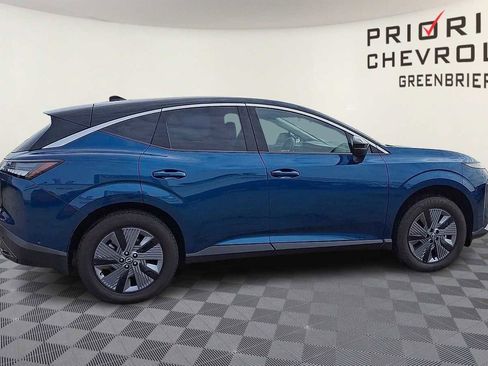 Used 2025 Nissan Murano SL w/ Cargo Package image 9