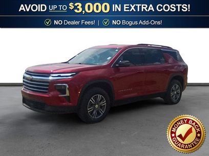 Used 2025 Chevrolet Traverse LT w/ LPO, Floor Liner Package