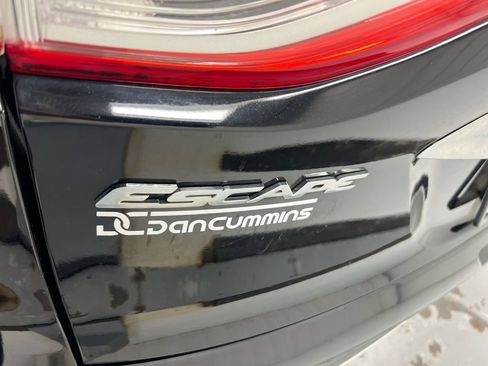 Used 2016 Ford Escape Titanium FWD image 25