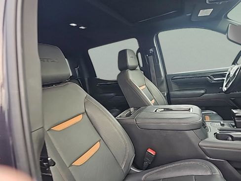Used 2022 GMC Sierra 1500 AT4 w/ AT4 Premium Package image 34