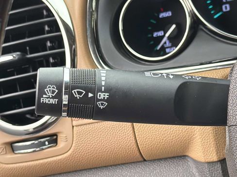 Used 2015 Buick Enclave Leather FWD image 10