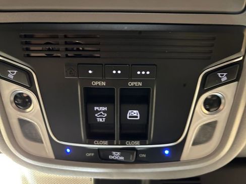 Used 2020 Honda Ridgeline RTL-E image 23