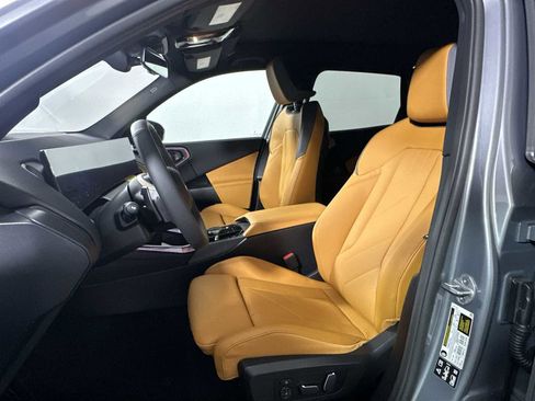 Used 2025 BMW X3 xDrive30i w/ Premium Package image 9