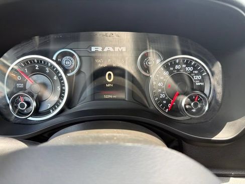 Used 2023 RAM 1500 Big Horn RWD image 31