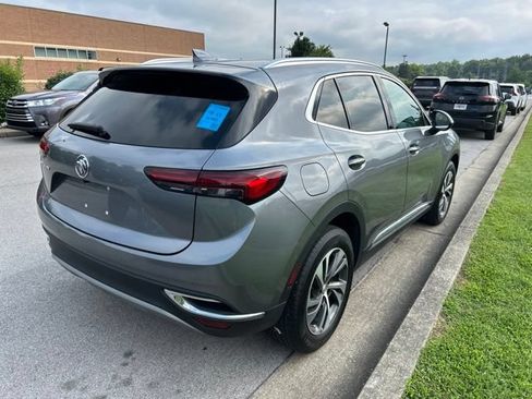 Used 2021 Buick Envision Essence w/ Technology Package I FWD image 3