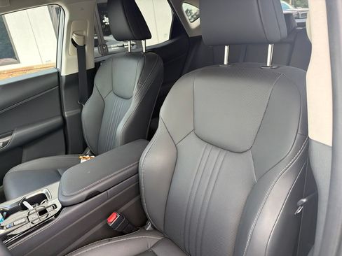 Used 2025 Lexus NX 350 AWD w/ Accessory Package (Z1) image 3