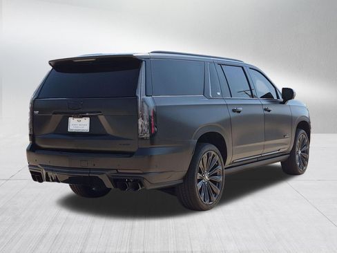 Certified 2025 Cadillac Escalade ESV V AWD/4WD image 5