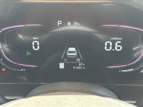 Used 2023 Kia Sportage EX FWD image 29