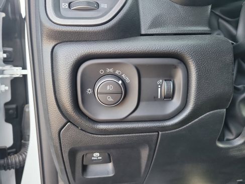 New 2026 RAM 1500 Express RWD image 21