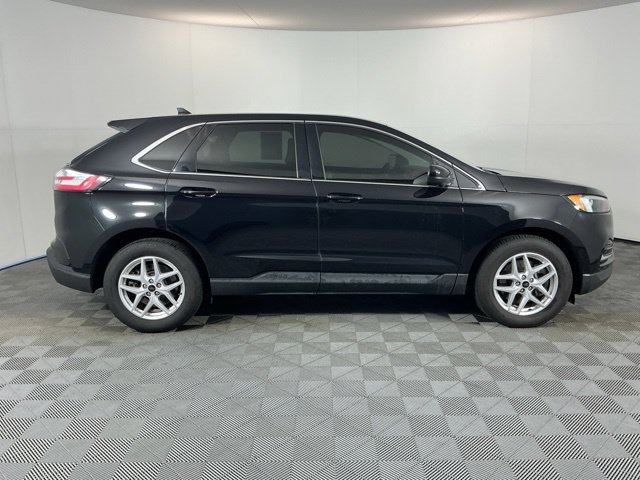 Used 2024 Ford Edge SEL AWD/4WD image 4