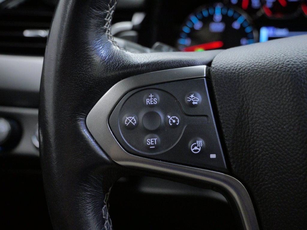 Used 2019 Chevrolet Suburban Premier AWD/4WD image 23