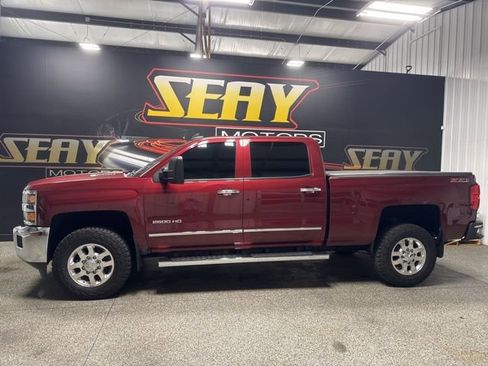 Used 2015 Chevrolet Silverado 2500 LTZ w/ Duramax Plus Package image 2