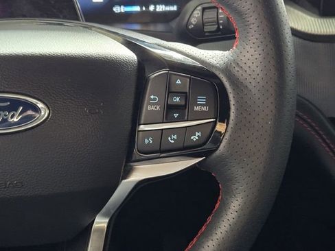Used 2025 Ford Explorer ST-Line RWD image 32
