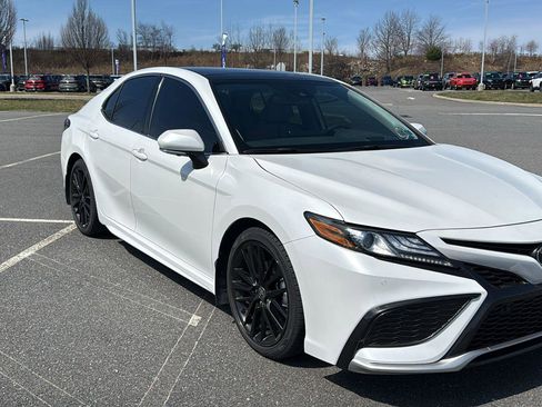 Used 2023 Toyota Camry XSE w/ Navigation Package image 1