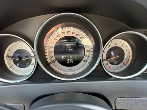 Used 2014 Mercedes-Benz C 250 Sedan image 12