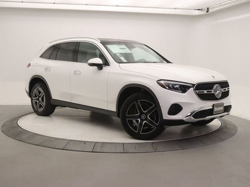 New 2026 Mercedes-Benz GLC 300 GLC 300 image 16