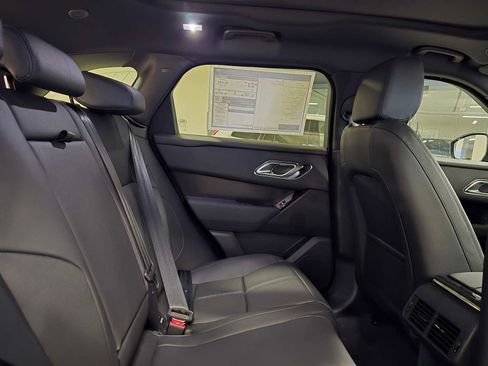 New 2026 Land Rover Range Rover Velar Dynamic SE image 12
