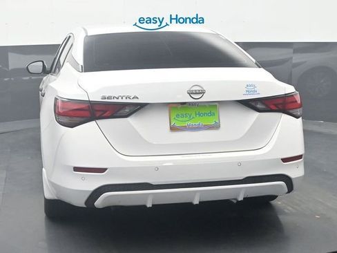 Used 2024 Nissan Sentra S image 6