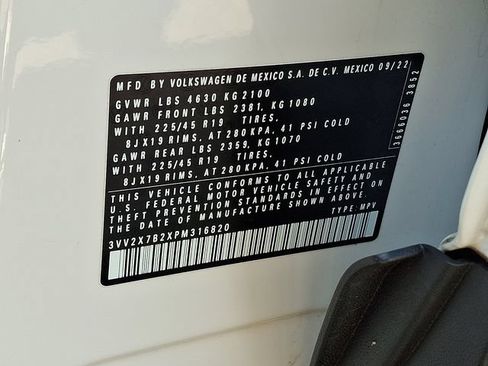 Certified 2023 Volkswagen Taos SEL AWD/4WD image 27
