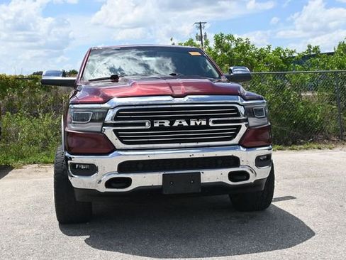 Used 2019 RAM 1500 Laramie AWD/4WD image 3